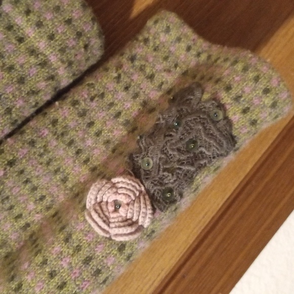 Sigrid Olsen L Lightweight Sweater Snap/Buttons Roses Lace Embellished - Picture 5 of 16